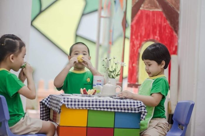 Hệ thống mầm non Montessori Sunrise Kidz - Hình ảnh 2