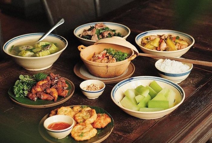 Hình ảnh 2 của Lá Cọ La Maison