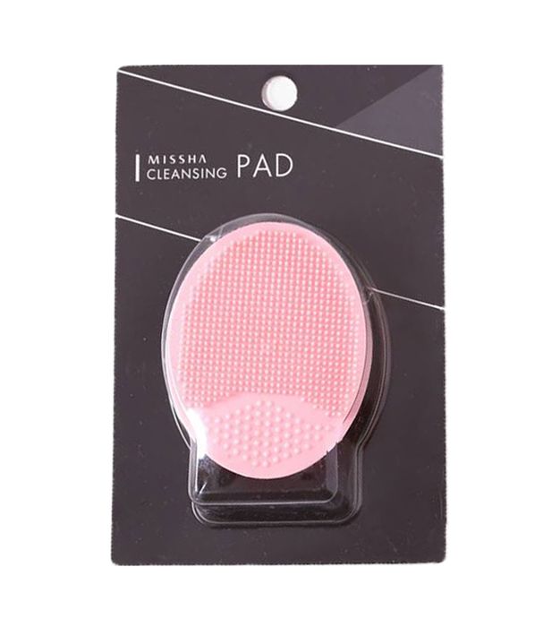 Hình ảnh cận cảnh Miếng rửa mặt Missha Cleansing Pad - chi tiết bề mặt silicon