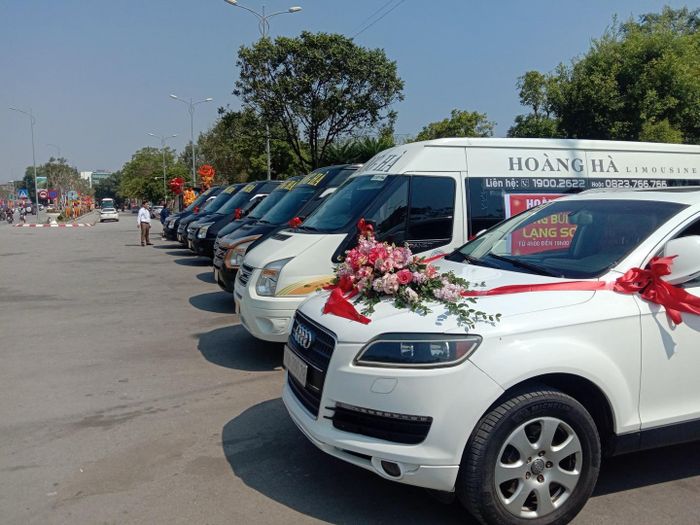 Hoang Ha Limousine image 2