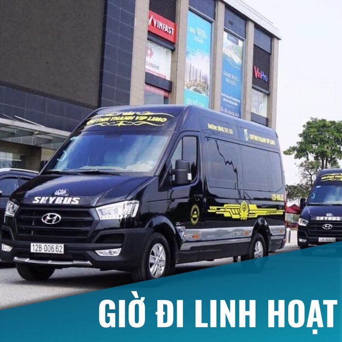 Quynh Thanh Vip Limousine image 2