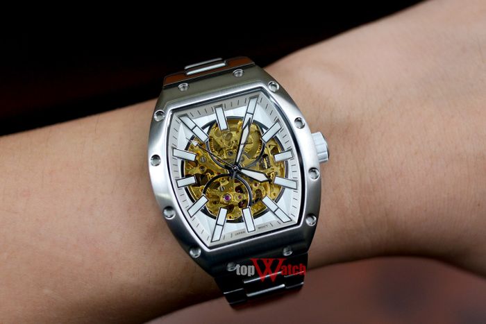 Topwatch - Hình ảnh thứ ba khắc họa vẻ đẹp tinh tế của những cỗ máy thời gian đẳng cấp