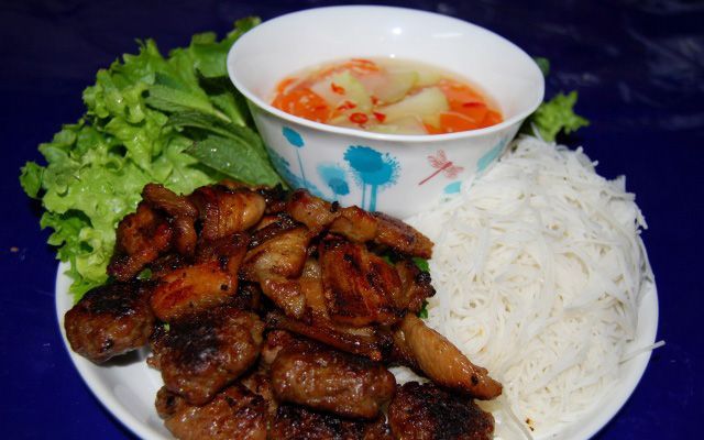 Bún Chả - Bát Sứ - Ảnh 1
