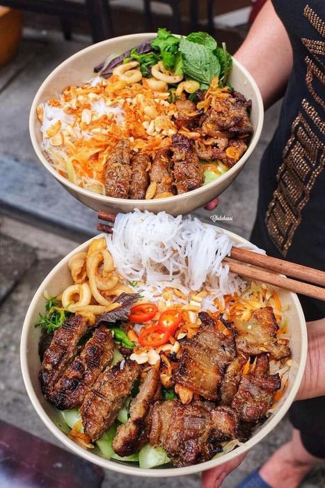Bún Chả Que Tre - Trương Hán Siêu - Hình ảnh 1