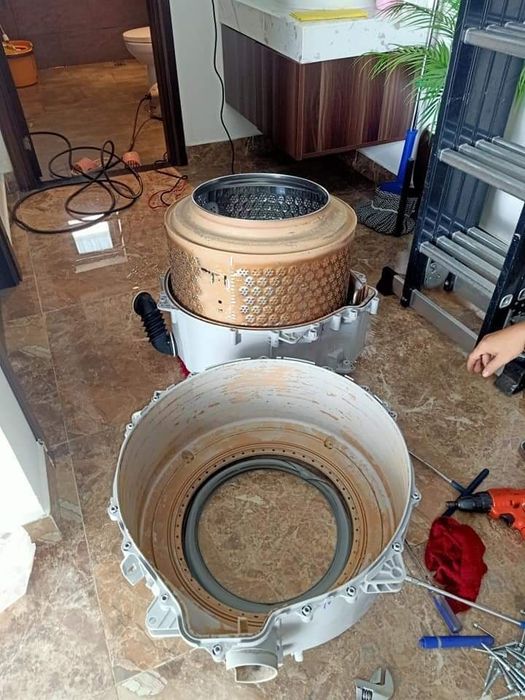 Hình ảnh quy trình sửa chữa chuyên nghiệp tại Điện Lạnh Toàn Thắng