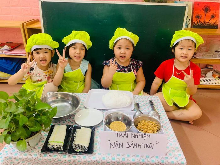 Hoạt động vui chơi sáng tạo của bé tại Mầm non Sao Mai