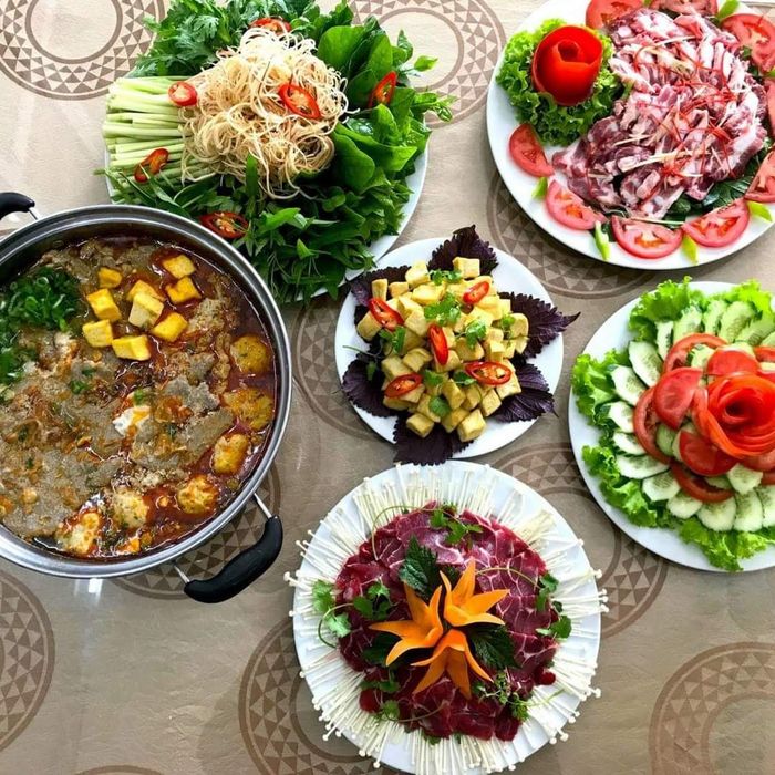 Nhà Hàng Mỏ Neo - Ảnh 2