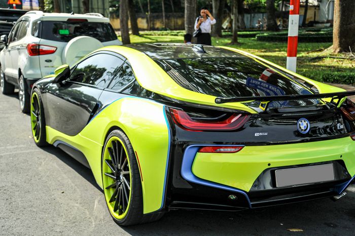 Dàn siêu xe, mô tô hàng chục tỉ đồng tụ họp tại Cần Thơ: Các phương tiện thời trang tỏa sáng - Ảnh 9.