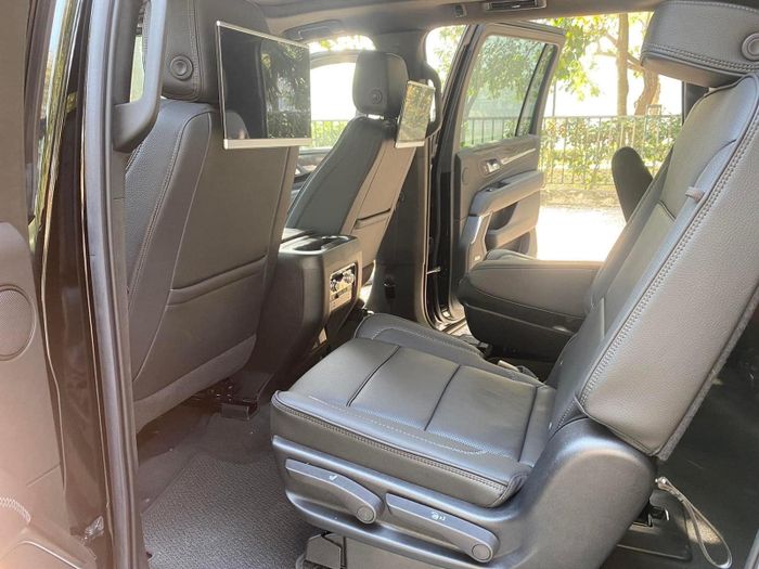 Khám phá chi tiết về GMC Yukon XL Denali 2023 với giá trên 10 tỷ đồng tại Việt Nam, đấu trường với Lexus LX 600 VIP - Hình 8.