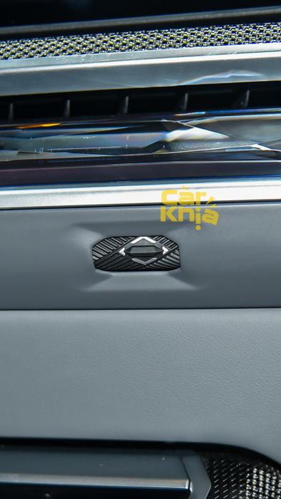 Tôi trải nghiệm cảm giác ngồi trong chiếc BMW 7-Series mới sắp ra mắt tại Thái Lan: Công nghệ tiên tiến nhất, thậm chí còn có một rạp chiếu phim mini cho hàng ghế sau - Hình ảnh 13.