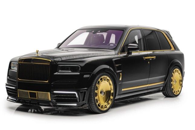 Thưởng thức siêu phẩm Rolls-Royce Cullinan bản độ dát vàng - Ảnh 1.