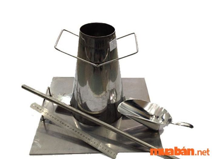 Các vật dụng cần thiết cho một bài kiểm tra độ sụt