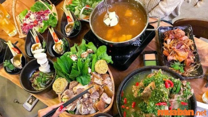 Tối ăn gì ở Đà Lạt - Lẩu bò Giáo Sĩ