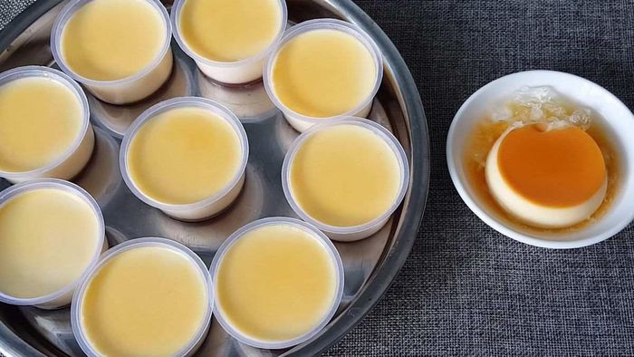 Các món ăn vặt với nồi chiên không dầu - Bánh flan