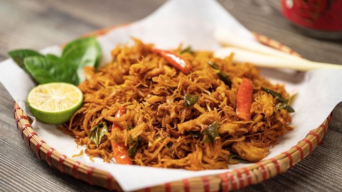 Các món ăn vặt từ nồi chiên không dầu - Khô gà