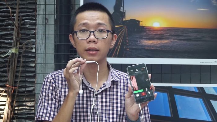 Hướng dẫn kết nối mic thu âm với điện thoại bằng jack cắm tai nghe