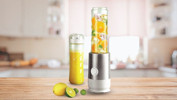 Cách sử dụng máy xay sinh tố mini: Bước 2