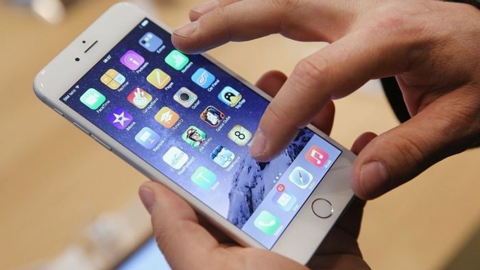 Không tắt được VoiceOver trên iPhone do thiết lập sai