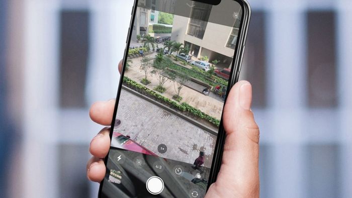 Nguyên nhân khiến camera iPhone không thể lấy nét gần