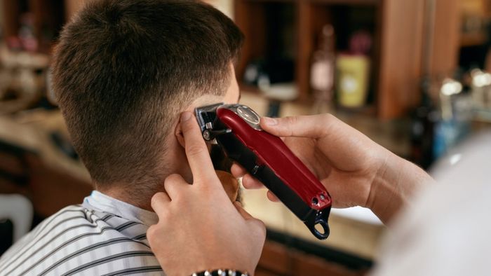 Lý do nên chọn ngày đẹp để cắt tóc