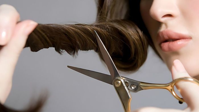 Những điều cần lưu ý khi chọn ngày cắt tóc trong tháng 9