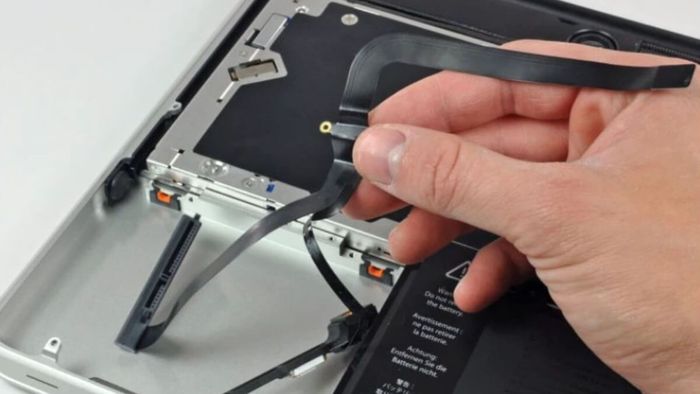 Phương pháp sửa chữa màn hình MacBook bị sọc