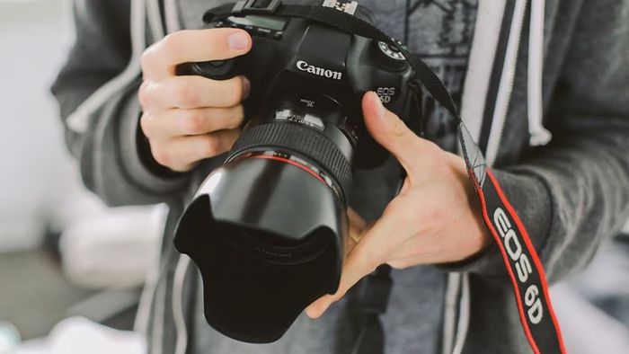 Đầu tư vào các phụ kiện máy ảnh