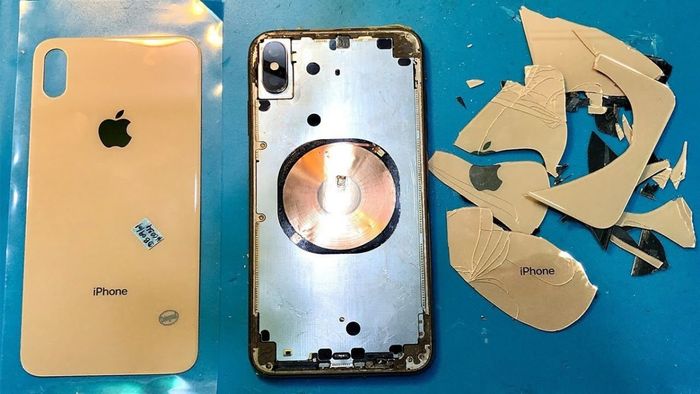 Chi phí thay mặt lưng điện thoại bị vỡ là bao nhiêu?