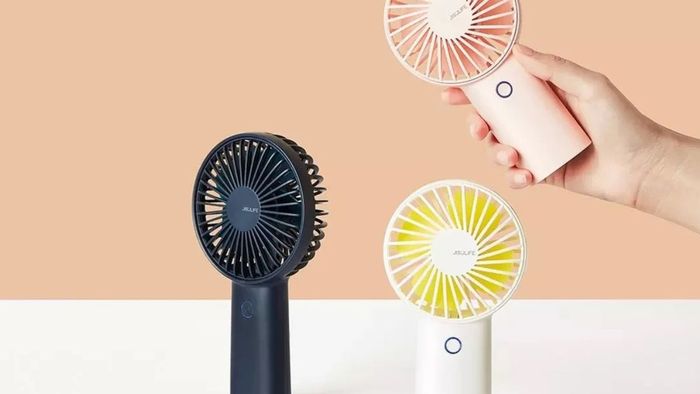 Quạt điện có giá 100k