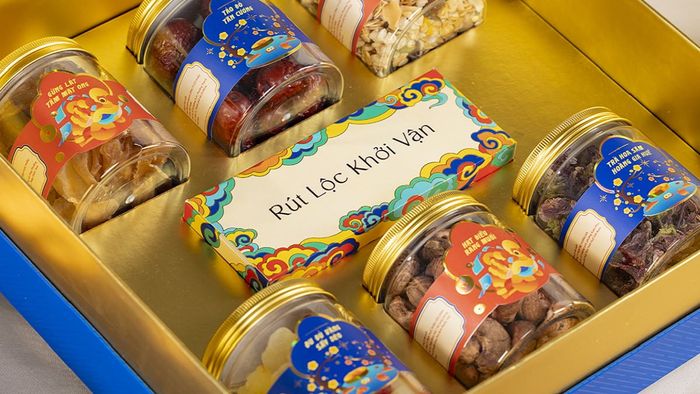 Lý do tặng quà Tết cho bạn bè