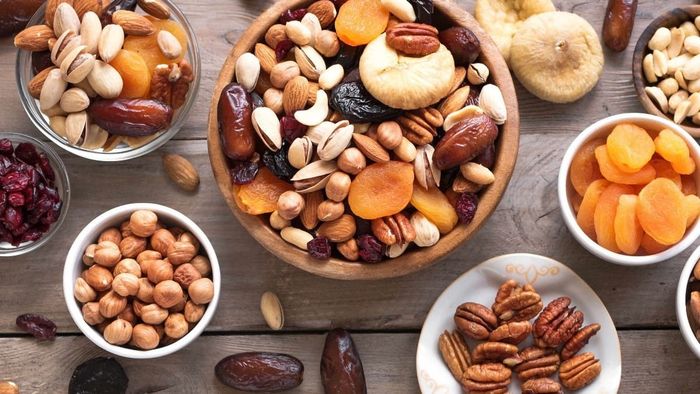 Các loại hạt dinh dưỡng là món quà Tết đầy ý nghĩa dành tặng cho bạn bè, vừa thể hiện tình cảm vừa chăm sóc sức khỏe của người nhận.