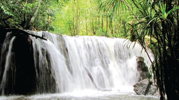 Các thắng cảnh nổi tiếng Kiên Giang - Suối Tranh