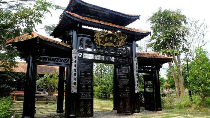 Địa danh nổi tiếng Long An - Làng cổ Phước Lộc Thọ