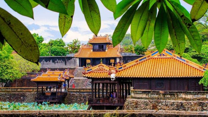 Ảnh đẹp Huế mang cảm giác mát lành dịu dàng.