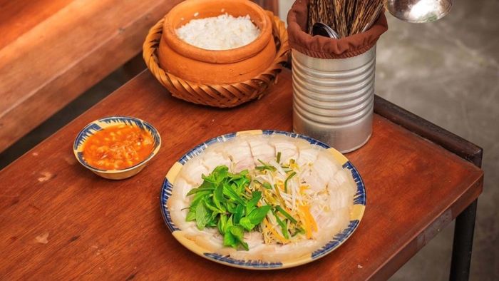 Ảnh đẹp Huế xanh mướt tươi mới.