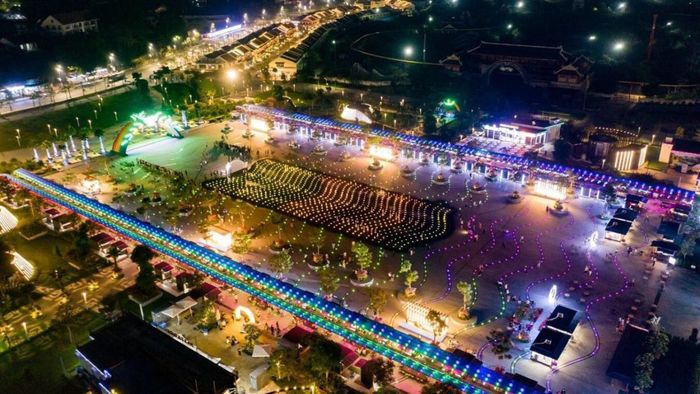 Ảnh đẹp Quảng Ninh rạng rỡ, tràn đầy sức sống.