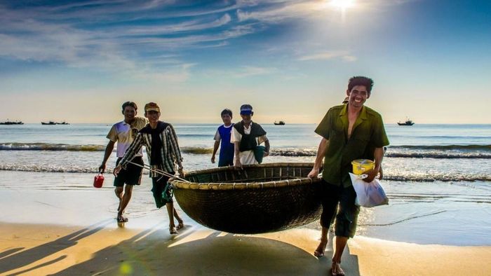 Ảnh đẹp Quảng Ninh yên tĩnh và vắng vẻ.