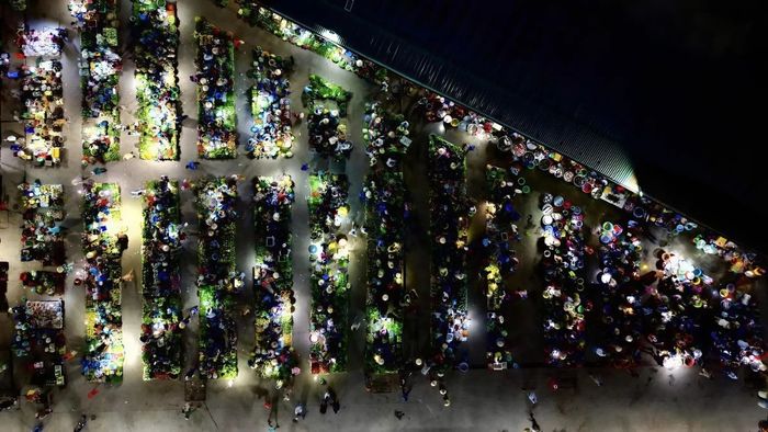 Những bức ảnh đẹp về Hậu Giang tràn đầy năng lượng với cây cầu rực sáng.