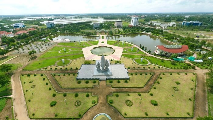 Những bức ảnh đẹp về Hậu Giang với khung cảnh sông nước miền Tây đầy thơ mộng.