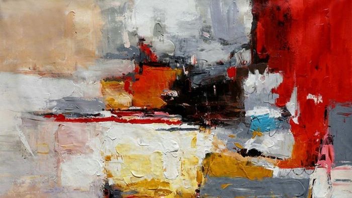 Tranh trừu tượng với nét hỗn độn đầy sức hút.
