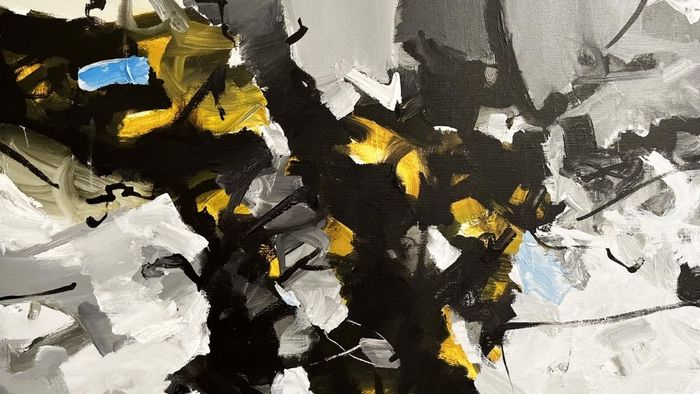 Tranh trừu tượng mang nét tinh tế.