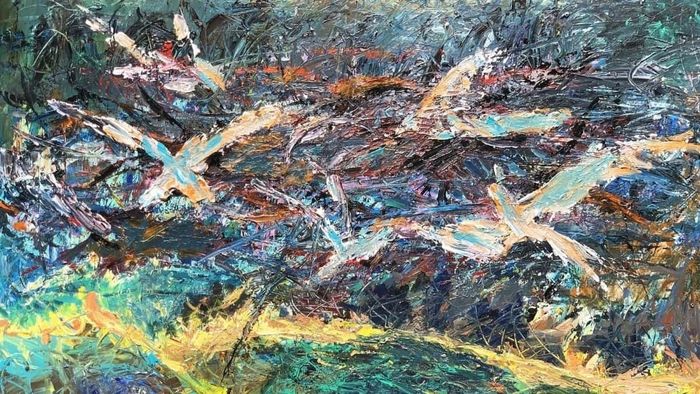 Tranh trừu tượng để lại ấn tượng sâu sắc.