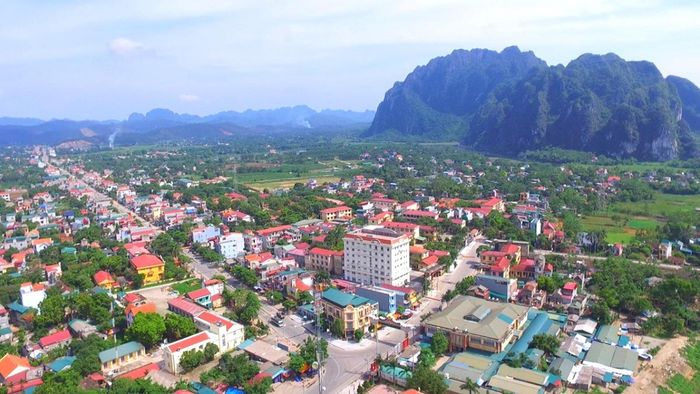 Ảnh đẹp Hòa Bình với vẻ đẹp yên bình giữa núi non trùng điệp