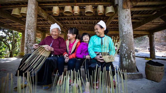 Ảnh đẹp Hòa Bình với cuộc sống giản dị nhưng tràn đầy tình người