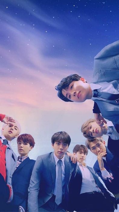 Hình nền BTS phá cách, khác biệt hoàn toàn.