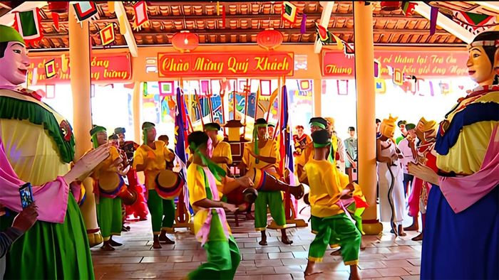 Lễ hội Lăng Ông Trà Ôn tại Vĩnh Long