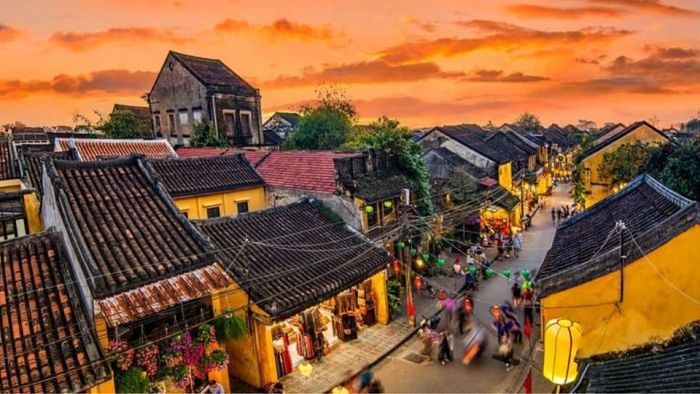 Phố cổ Hội An - Quảng Nam là một trong những danh lam thắng cảnh Việt Nam