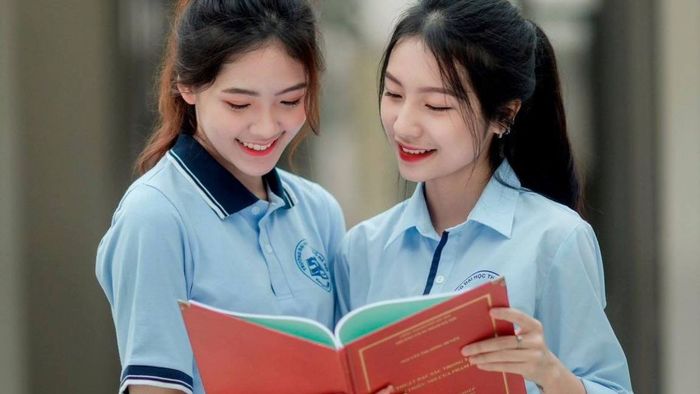 So sánh học phí Đại học Thủ đô Hà Nội trong 3 năm gần đây