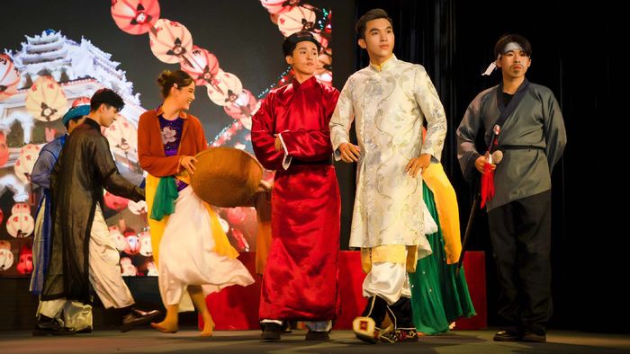 các ngành nghệ thuật - diễn viên