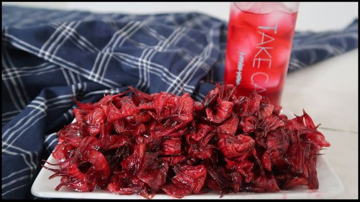 Mứt atiso đỏ có tác dụng gì